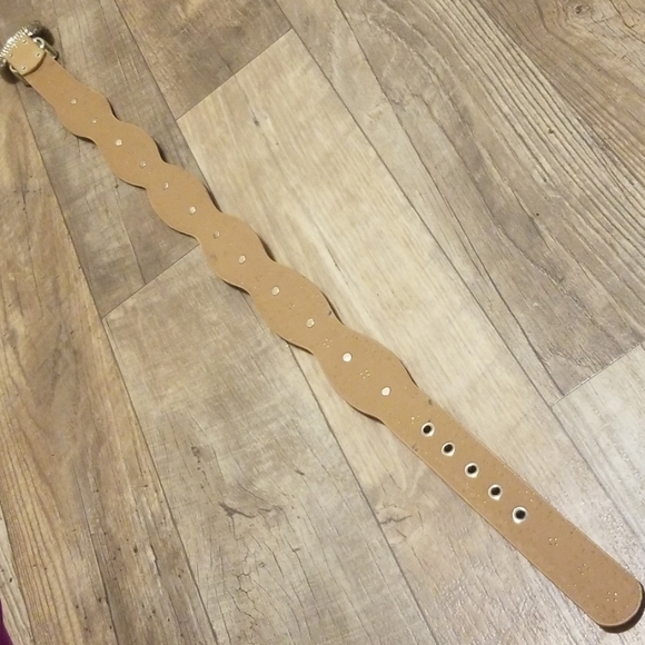 Jeweled Women's Tan Belt - Picture 5 of 7